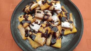 Apró csörege - illusztráció