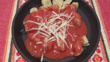 Paradicsommártásos párnácskák - illusztráció