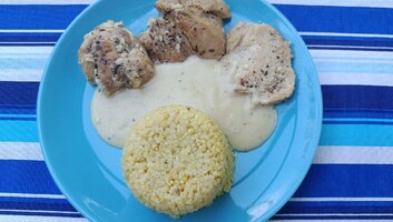 Vajban párolt pulykamell - illusztráció