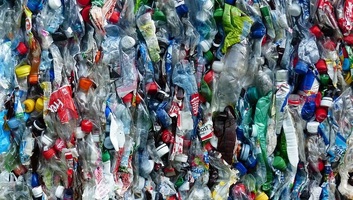 Szerbiában a hulladék alig 17 százalékát hasznosítják újra - illusztráció