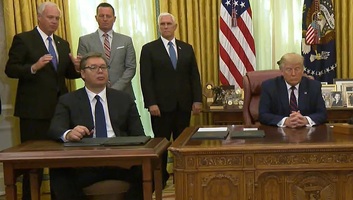 500 százalékos vámok árnyéka vetül Szerbiára az új amerikai szankciós tervben - illusztráció