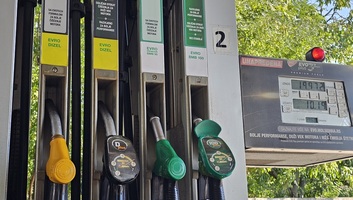 A szerb kormány összesen 20 százalékkal csökkentette az üzemanyagok jövedéki adóját - illusztráció