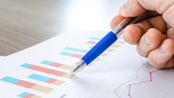 Drágulhatnak a törlesztőrészletek: Az euribor emelkedése a lakáshitelekre is hatással lehet - illusztráció