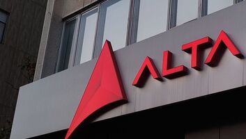 Megvonta az ALTA Bank működési engedélyét a Szerb Nemzeti Bank (Frissítve) - illusztráció