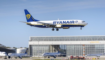 Milyen repülőjegyárakra számíthatunk, ha távozik a Wizz Air és a Ryanair? - illusztráció