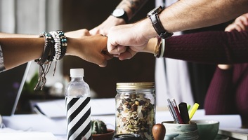 Munkahelyválasztás Szerbiában: A legfontosabb a fizetés, ezt követik a jó munkatársi kapcsolatok - illusztráció