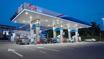 NIS: Minden benzinkút rendben működik, elegendő az üzemanyagkészlet Szerbiában - illusztráció