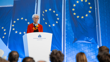 Nem változtat a kamatokon az Európai Központi Bank - illusztráció
