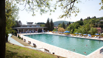 Októberben mintegy 383 ezer turistát regisztráltak Szerbiában - illusztráció