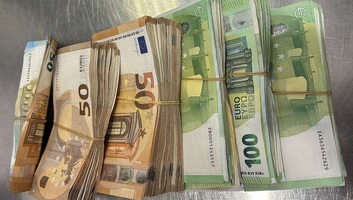 Tízezer eurónál húz határt az EU: Szerbiára is átterjedhet a készpénzfizetési korlátozás - illusztráció