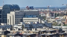 Vučić: A Molnak nyitva kell tartania a pancsovai finomítót - illusztráció