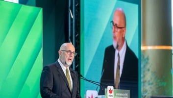 Az RMDSZ szerint kérdéseket vet fel a kormányalakításra felkért Adrian Vestea jelölési módja - illusztráció