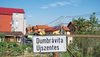 Jóváhagyták a magyar feliratok visszahelyezését a megváltozott etnikai arányú bánsági Újszentesen - illusztráció