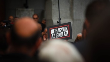 Kelemen Hunor: A magyar közösség minden oktatási intézményét meg fogjuk védeni - illusztráció
