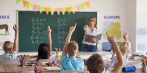 Megkezdődnek a külhoni magyar diákoknak járó oktatási támogatások kifizetései - cikkhez fűződő kép