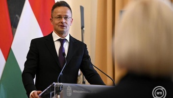 Szijjártó Péter: Újabb magyar halálos áldozata van az ukrajnai kényszersorozásnak - illusztráció