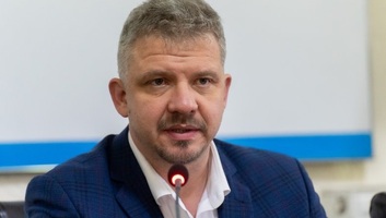 Továbbra sem térhet vissza hivatalába Marosvásárhely korrupcióval gyanúsított polgármestere - illusztráció