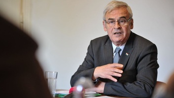 Tőkés László állásfoglalása a vallás- és szólásszabadság védelmében - illusztráció