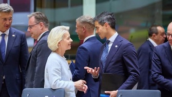 Az EU 1,4 milliárd eurót folyósít a lefoglalt orosz pénzeszközök kamataiból Ukrajna támogatására - illusztráció