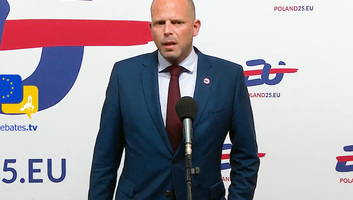 Belga miniszter: Ha Brüsszelt megtámadná Oroszország, Moszkva a földdel lesz egyenlő - illusztráció