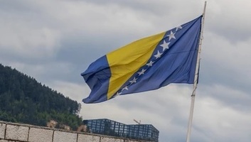Bezártak a szavazóhelyiségek Bosznia-Hercegovinában - illusztráció
