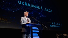 Cseh elnök: A NATO-nak határozottságot kell mutatnia Oroszországgal szemben - illusztráció