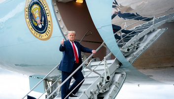 Donald Trump: Elnöki repülőgépként szolgál majd az ajándékként kapott Boeing 747-es - illusztráció