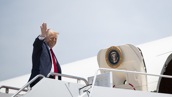 Donald Trump a támadások azonnali leállítására szólította fel Izraelt és Iránt - illusztráció