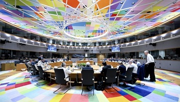 EU-csúcs: Sürgős fellépést sürgettek az energiaárak kezelésére a tagországok vezetői - illusztráció