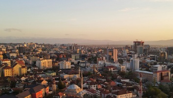 Egy harmadik feltételezett tömegsírnál is emberi maradványokat találtak Koszovóban - illusztráció