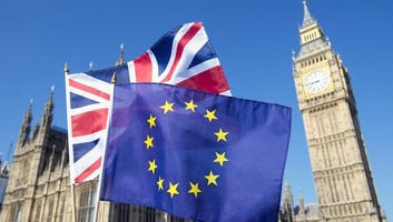 Felmérés: A brit választókerületek zömében az újbóli EU-csatlakozást támogatnák a legtöbben - illusztráció