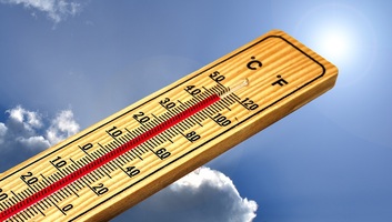 Indiában hőségriasztást adtak ki a 45 Celsius-fok körüli hőség miatt - illusztráció