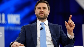 J. D. Vance: A nukleáris arzenál működőképességének fenntartása is indokolja a tesztek újraindítását - illusztráció