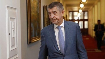 Két hónappal a cseh választás előtt az ellenzéki ANO a legtámogatottabb párt - illusztráció