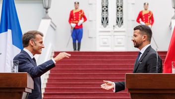 Macron: Franciaország támogatja Montenegró uniós csatlakozását - illusztráció