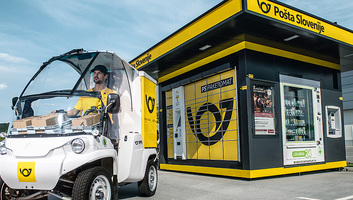 Robotpostás jelent meg Ljubljana utcáin - illusztráció