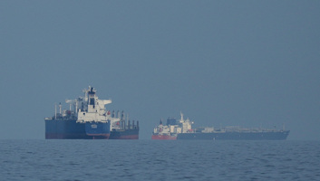 Sajtóhír: Aki fizet, áthaladhat a Hormuzi-szoroson - illusztráció