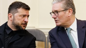 Starmer és Zelenszkij a zárolt orosz vagyoneszközök tervezett felhasználásáról tárgyalt - illusztráció