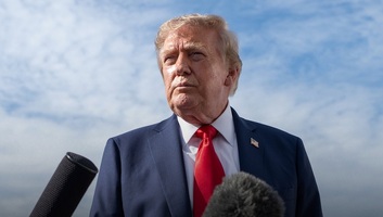 Trump lehetségesnek tart egy amerikai-ukrán-orosz háromoldalú csúcstalálkozót - illusztráció