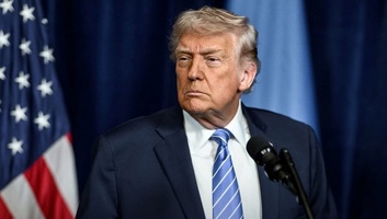 Trump visszautasította Irán legutóbbi ajánlatát a Hormuzi-szoros megnyitásáról - illusztráció