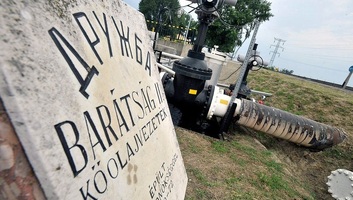 Újraindult a kőolajszállítás a Barátság vezetéken Szlovákia irányába - illusztráció