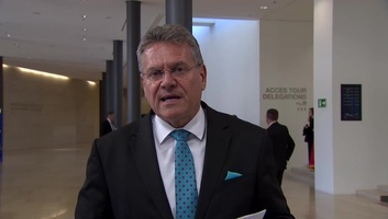 Uniós biztos: Az EU 2,3 milliárd eurót szabadít fel Kijev számára a jövő héten - illusztráció