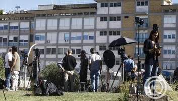 XIV. Leó pápa jól töltötte az éjszakát - illusztráció