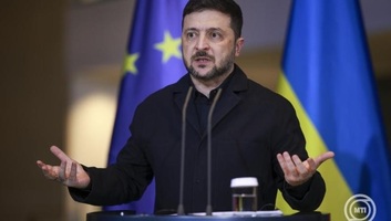 Zelenszkij: Nem az ukrán légtérben kellene megállítani az orosz rakétákat, bombákat és drónokat, hanem már gyártásukkor - illusztráció