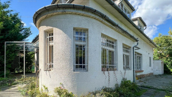 A magyar kultúra napja – Alkotóházként nyílt meg Esterházy Péter egykori otthona - illusztráció