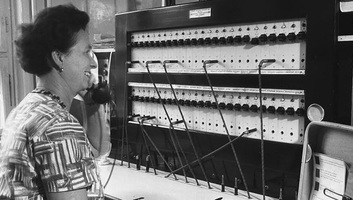 Telefonközpontok régen és ma: Rendhagyó előadás a Szabadkai Városi Múzeumban - illusztráció