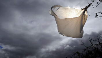 Műanyagvilág - illusztráció