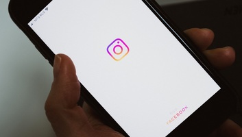 Napi két óra, éjszaka pedig leállás – szigorít a Meta - illusztráció