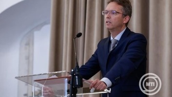 A Fidesz elnöksége kiáll Hankó Balázs mellet - illusztráció