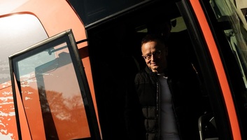 A Tisza Párt nem szavazza meg az Országgyűlés alelnökének Szijjártó Pétert - illusztráció